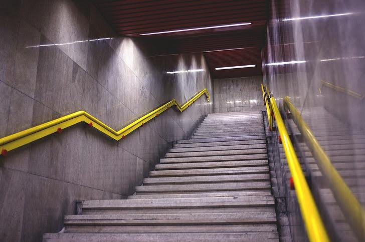 Bailey ladders